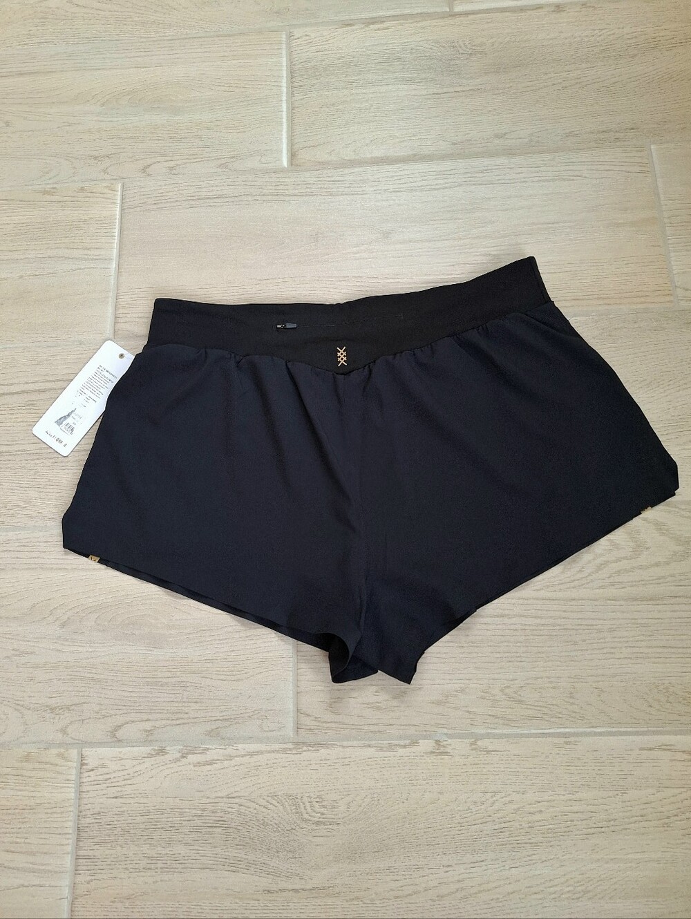 RHONE Breakaway Shorts 3" Black Gold Trim Size Large - Picture 11 of 13